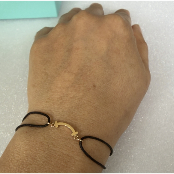 Tiffany & Co. Bracelet T Smile 71393968 Polyester Black Cord #M-XL 750RG - Picture 6 of 8